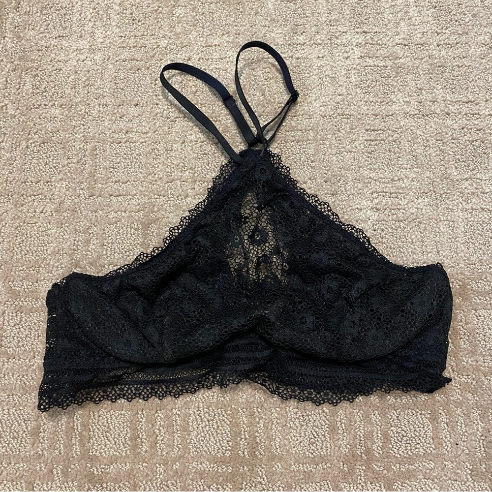 {Victoria's Secret} High Neck Halter Style Lace Bralette | Black ~ Medium